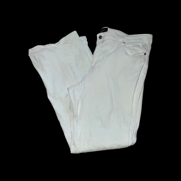 GAP Perfect Boot White Women's Jeans - Picture 3 of 3